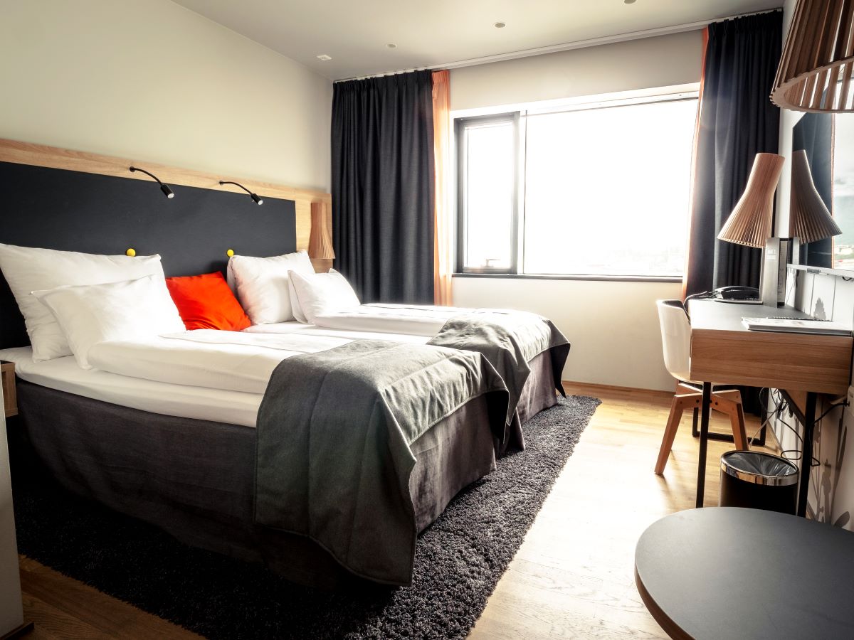 double hotel room