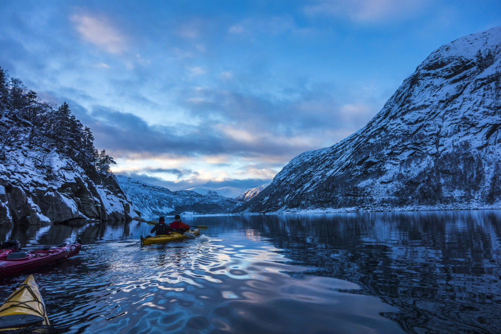 Trolltunga kayak