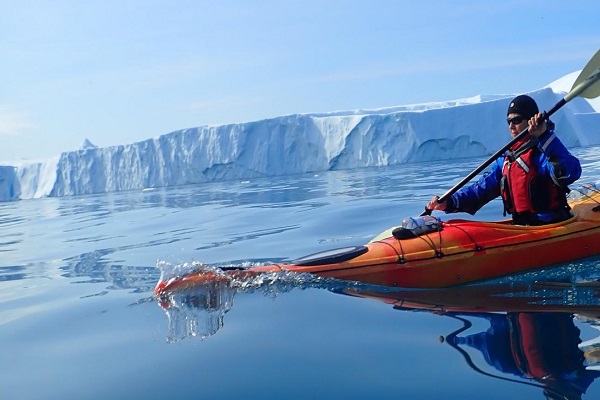 kayaking in ilulissat