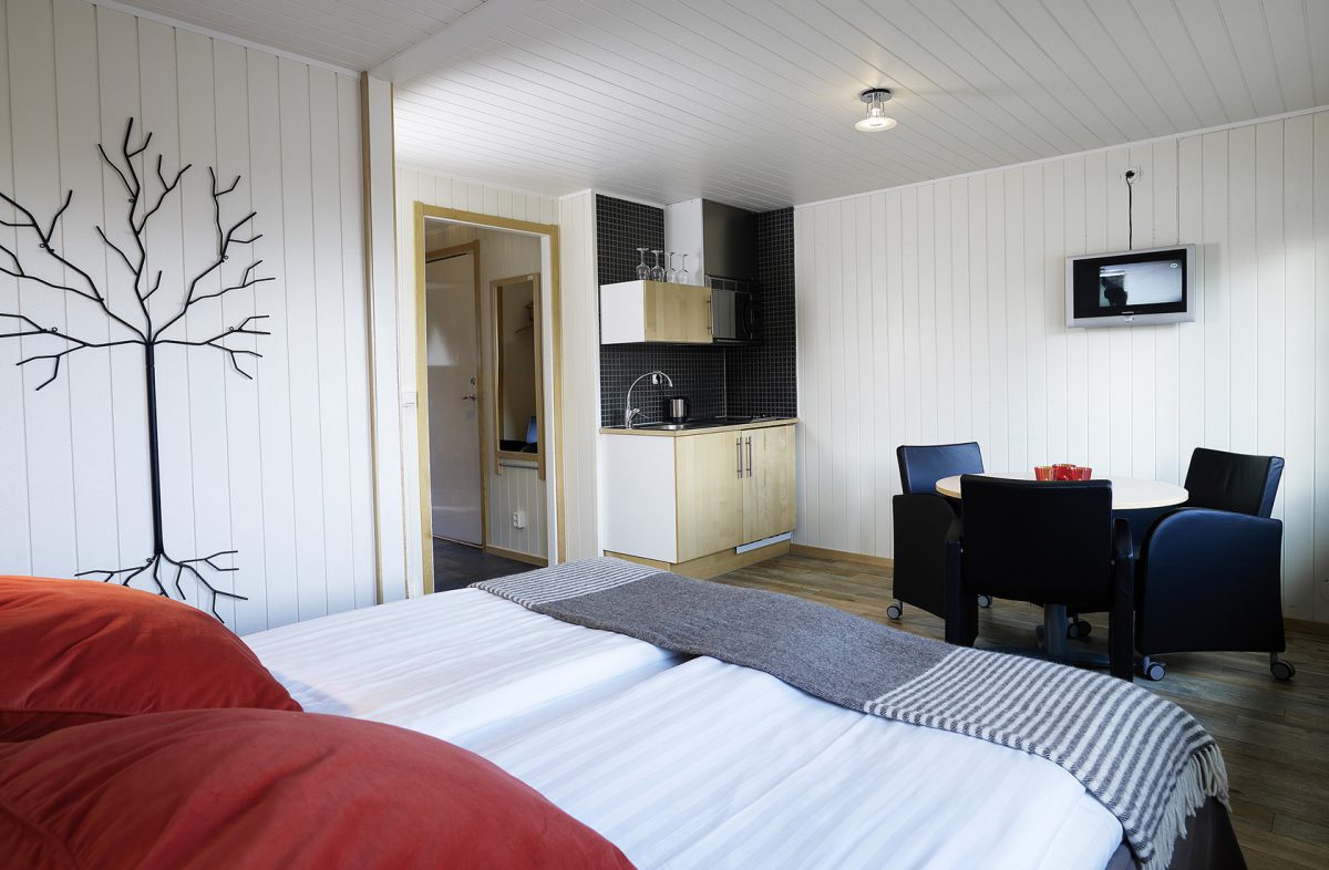 giron room at camp ripan