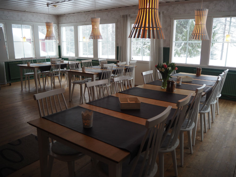 Pine Bay Lodge - interior
