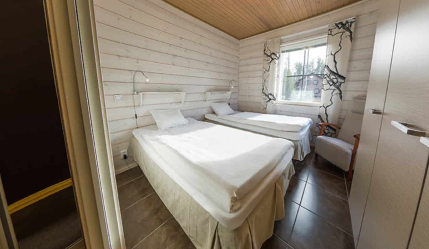 Gulo Gulo Supeior Apartment - book with Arctic Direct