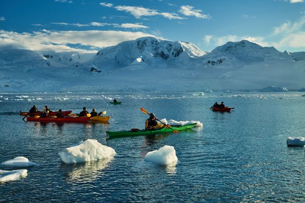 kayakaing in antarctica