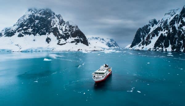 lemaire channel antarctica