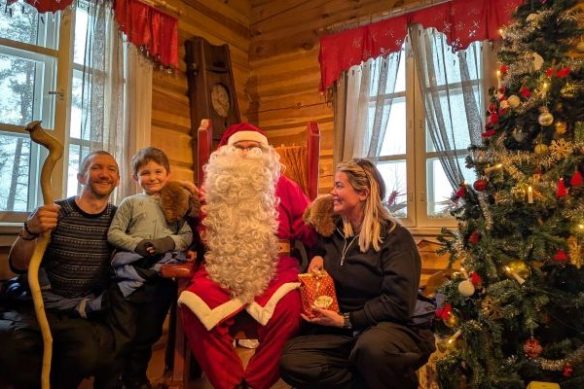 Family visit to see Santa at kakslauttanen