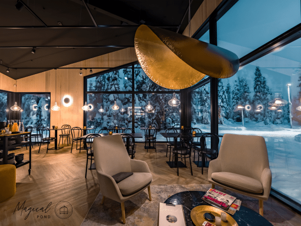 magical pond lounge