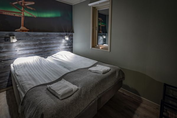 double bed at brandon lodge