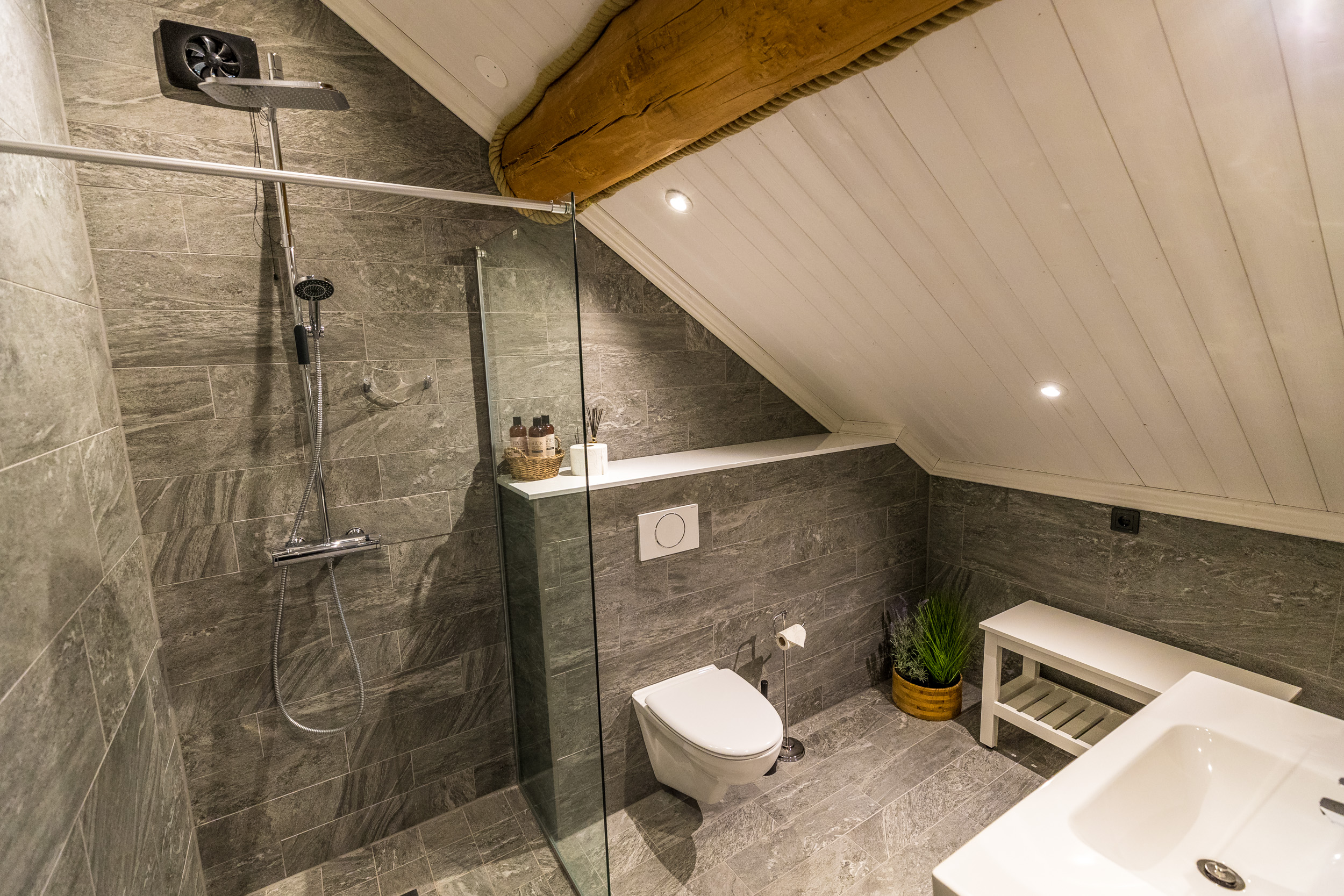 bathroom inside lapland guesthouse