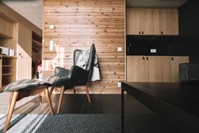 Star Arctic scenic suite with sauna chairs