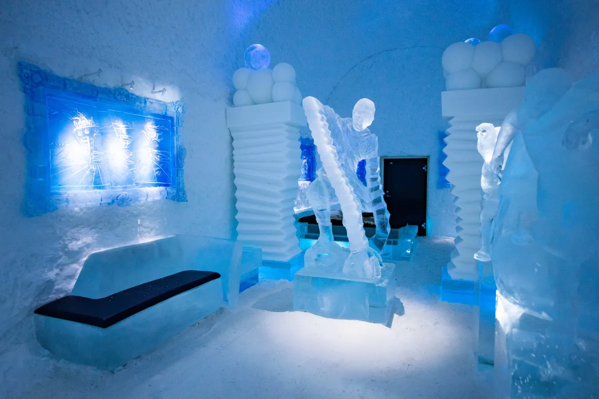 ice room carvings