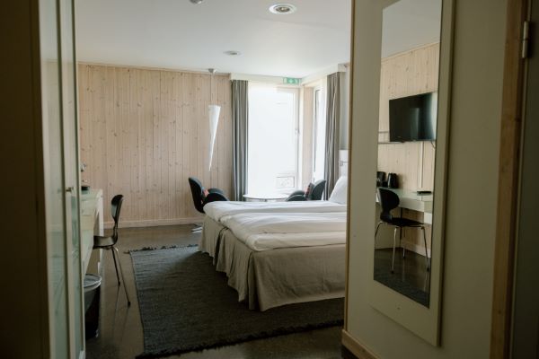 kaamos superior room at ice hotel