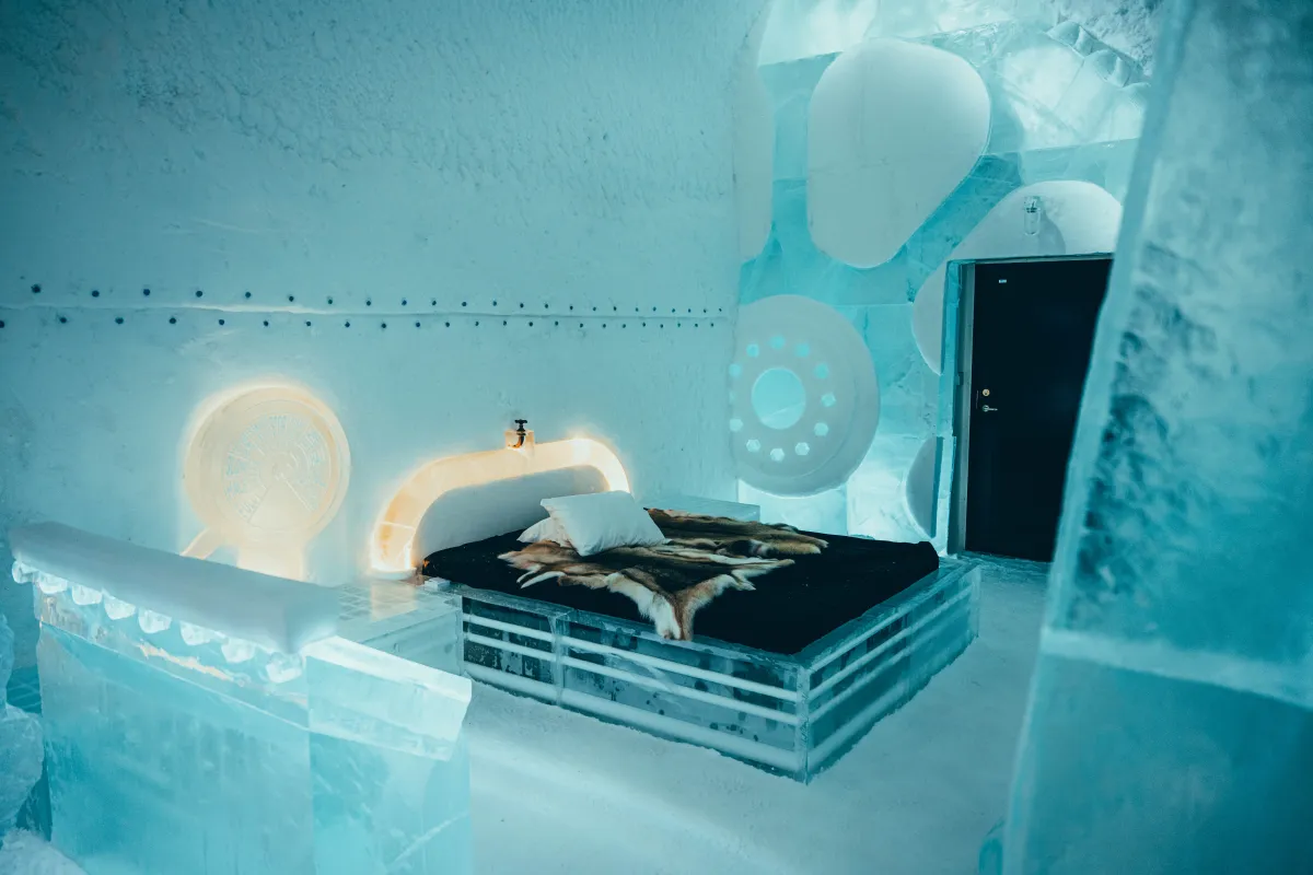 double bed in the ice rooms at ice hotel