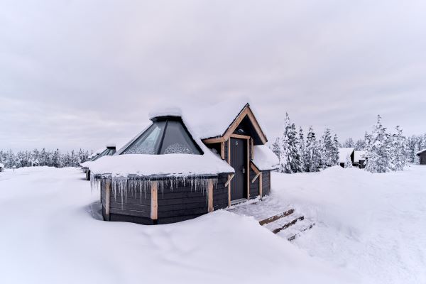 aurora cabin in the snow