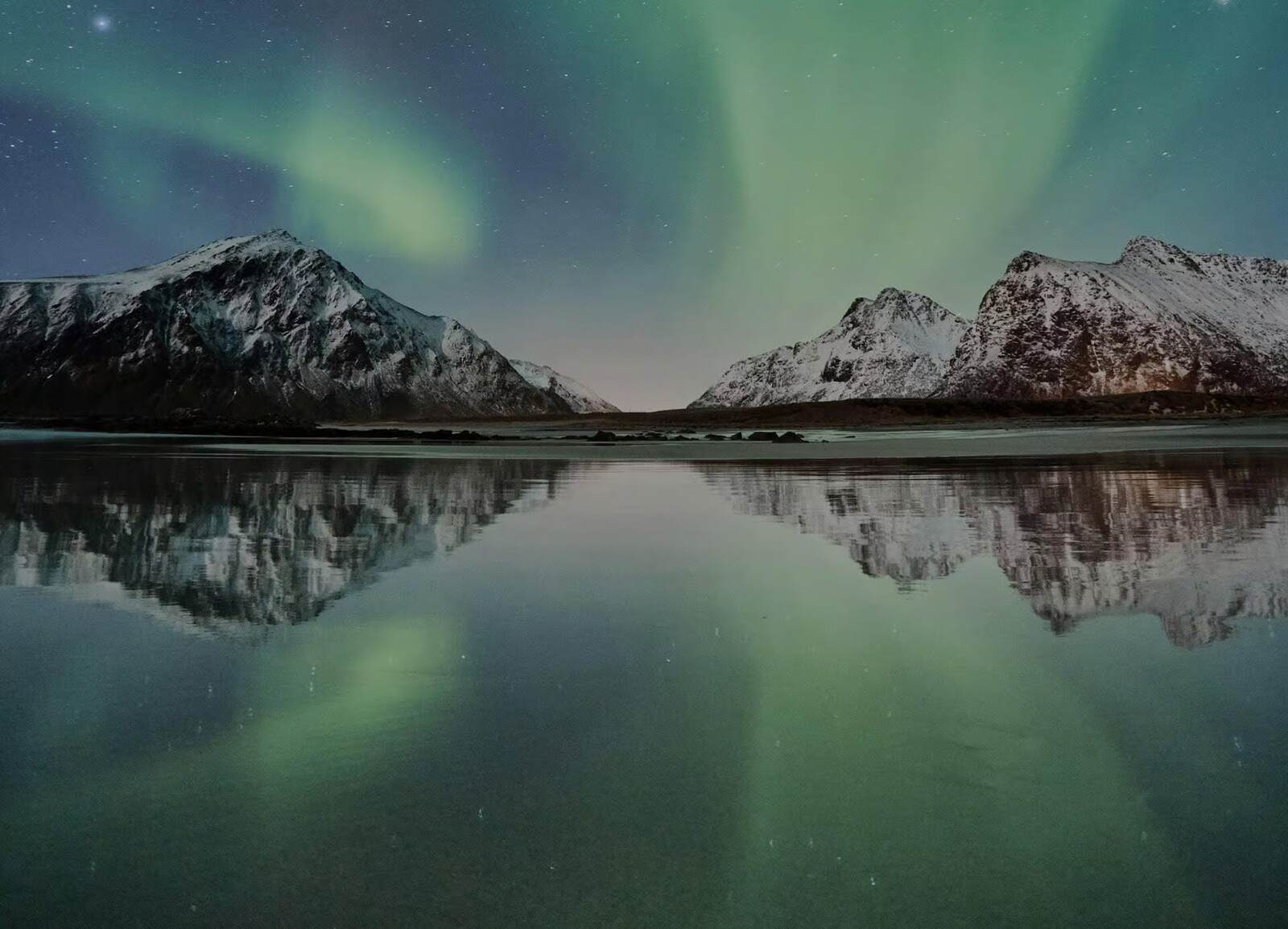 Aurora Hunting