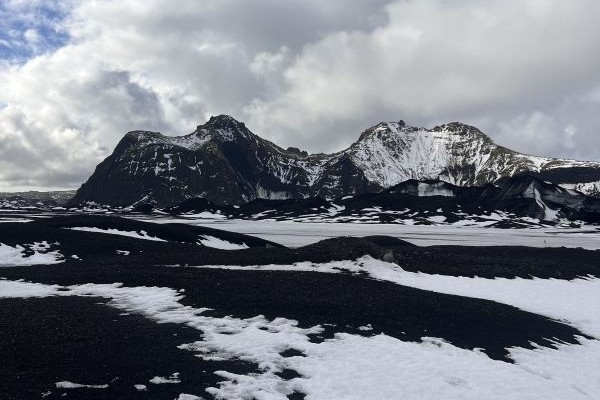 mountains in iceland