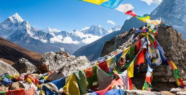 Flags in the Everest region